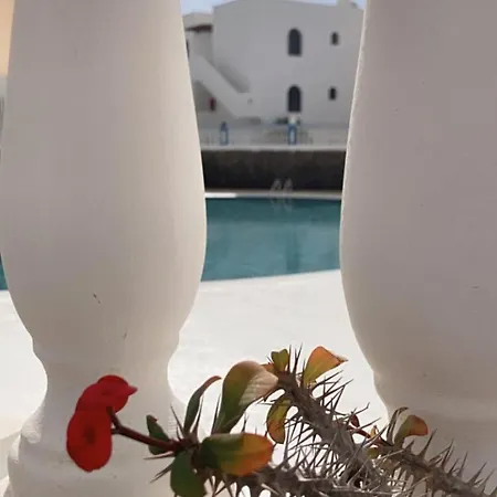 Pura Vida Costa Teguise