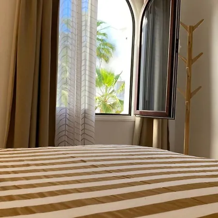 Pura Vida *
